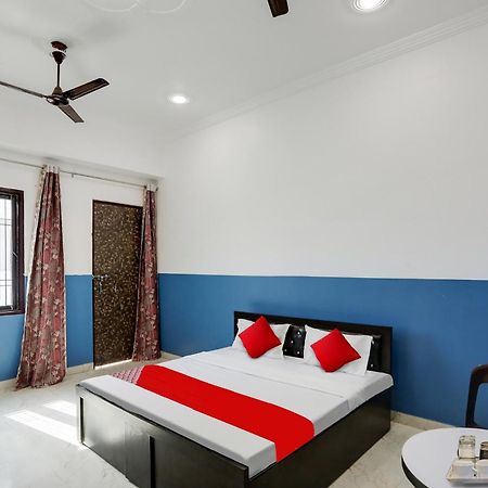 Hotel O Kiran Raj Palace Kanpur Exteriör bild