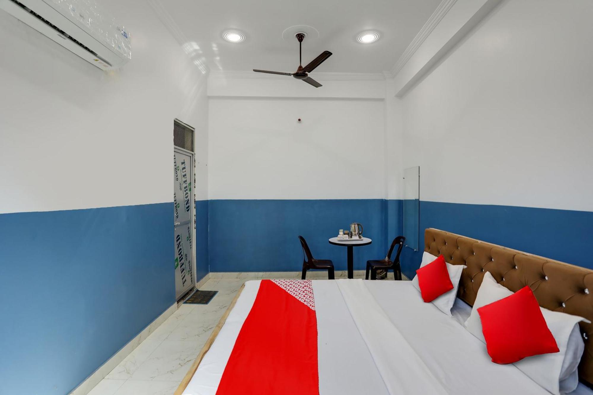 Hotel O Kiran Raj Palace Kanpur Exteriör bild