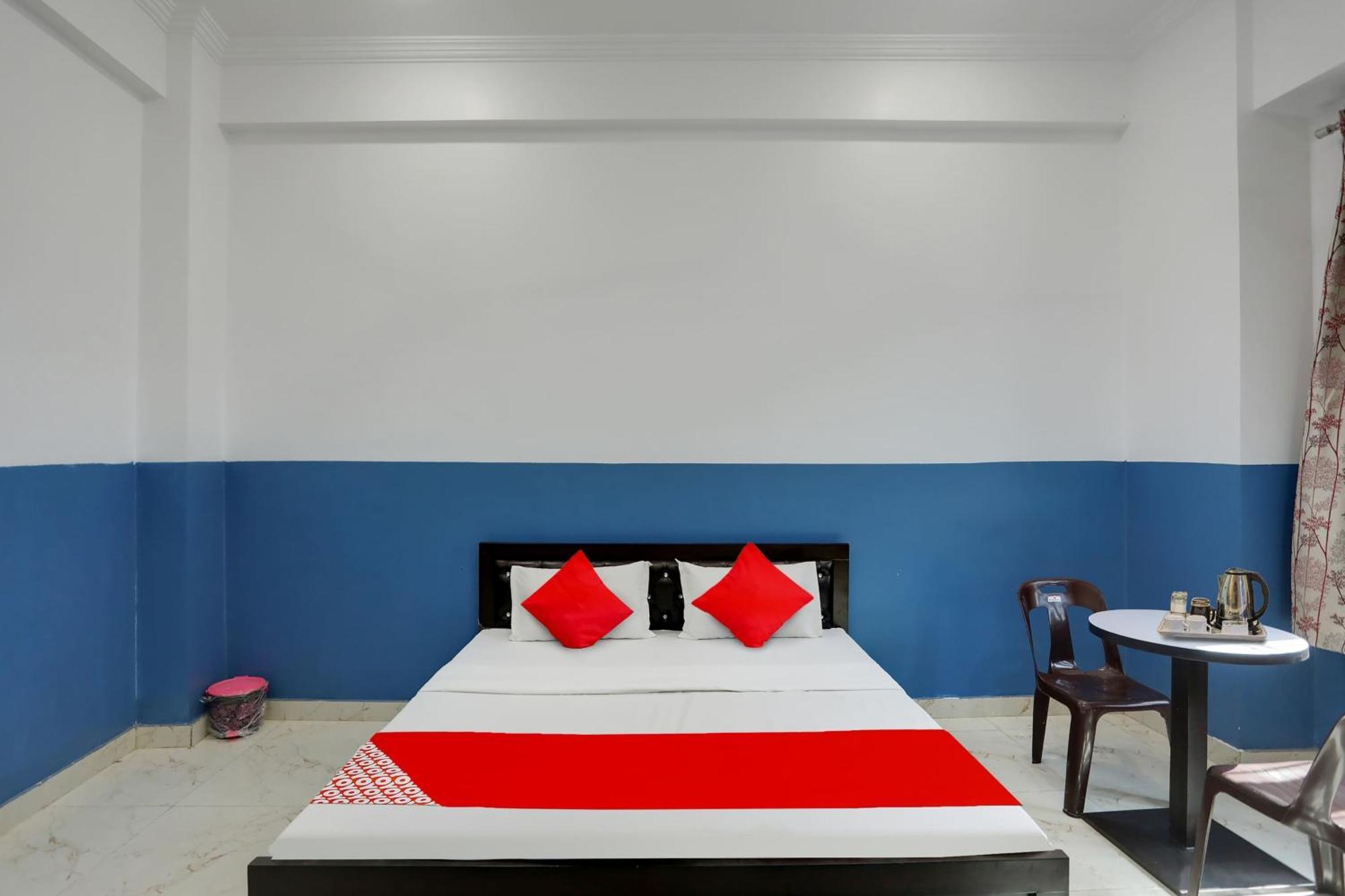 Hotel O Kiran Raj Palace Kanpur Exteriör bild