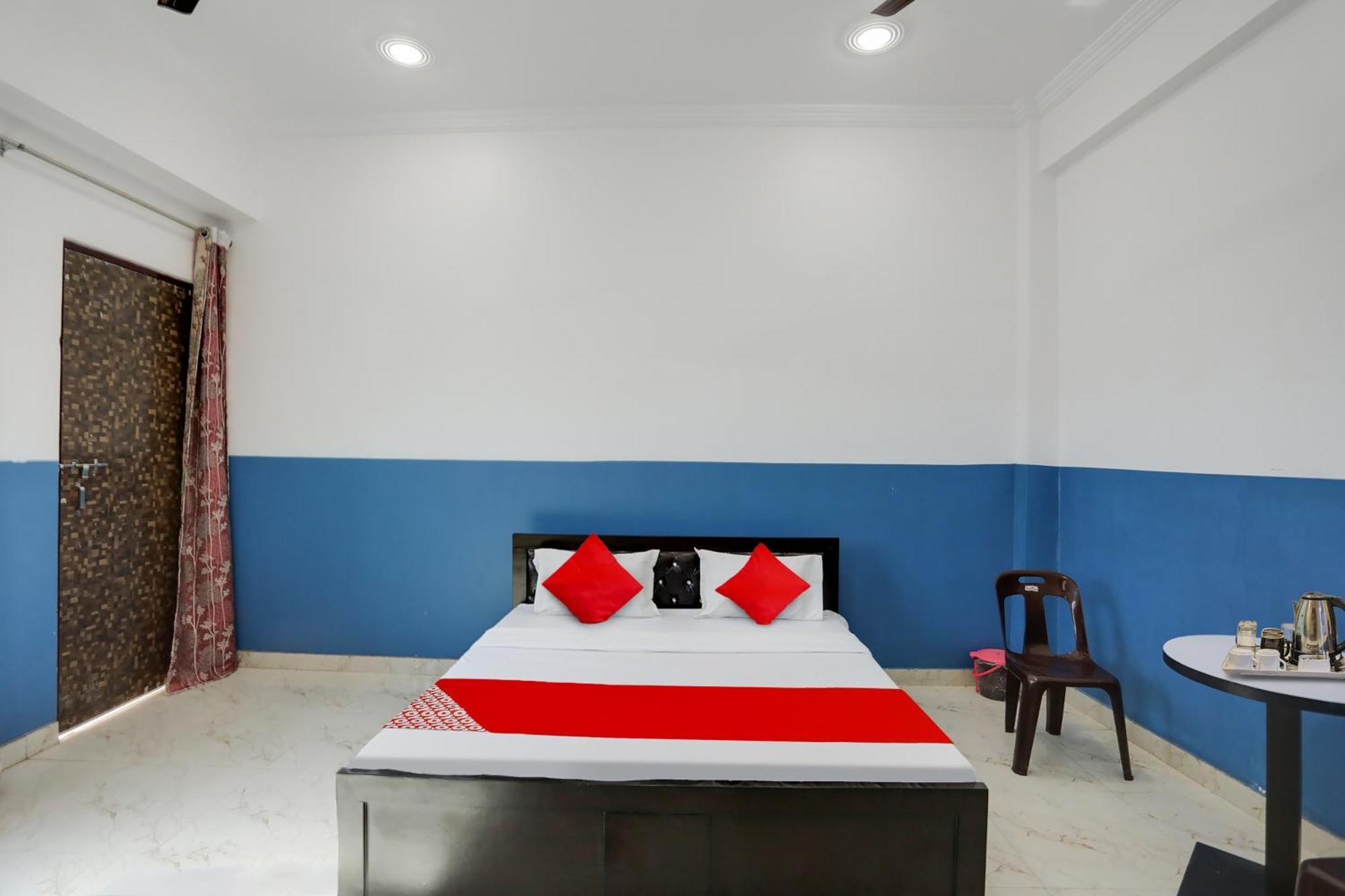Hotel O Kiran Raj Palace Kanpur Exteriör bild